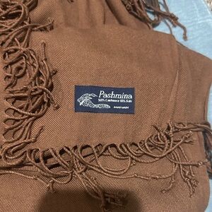 Pashmina Rich Brown Cashmere Blend Shawl 30x74” Beautiful